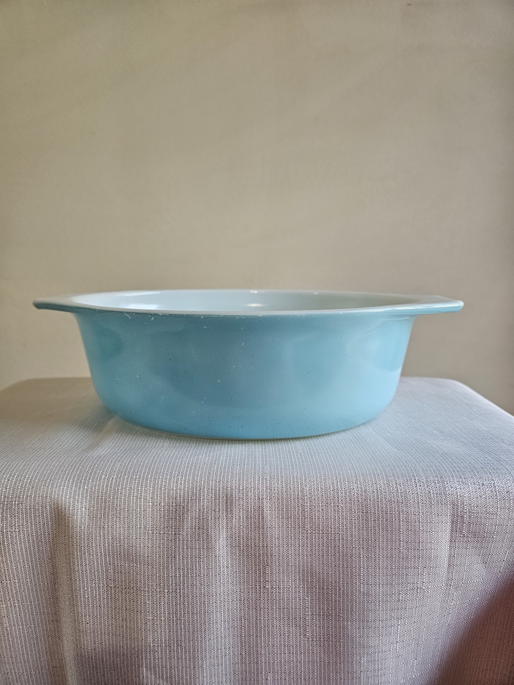 Pyrex Americana Blue 043 - 1967-1969